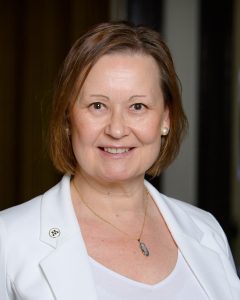 Porträttbild på Marjo Myllykoski